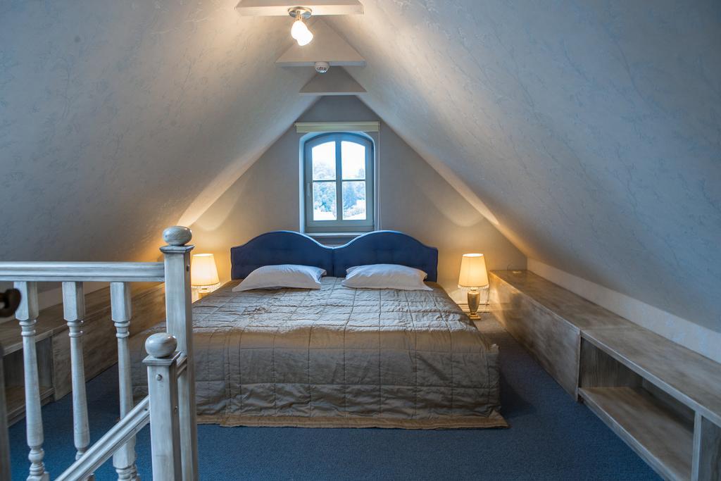 Berberys Park Hotel Kazimierz Dolny Bilik gambar