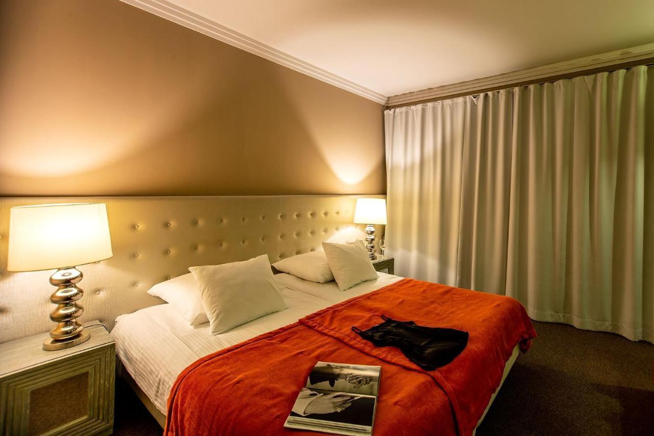 Berberys Park Hotel Kazimierz Dolny Luaran gambar